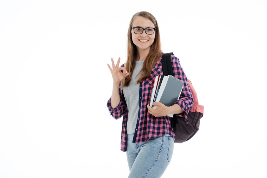 studentka v kostkované košili